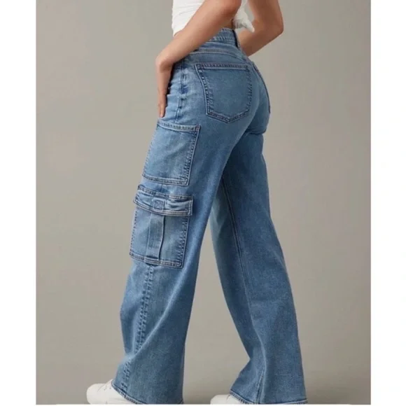 American Eagle Dreamy Drape Curvy Super High-Rise Baggy Wide Leg Jeans EUC Sz 10 - Picture 3 of 14